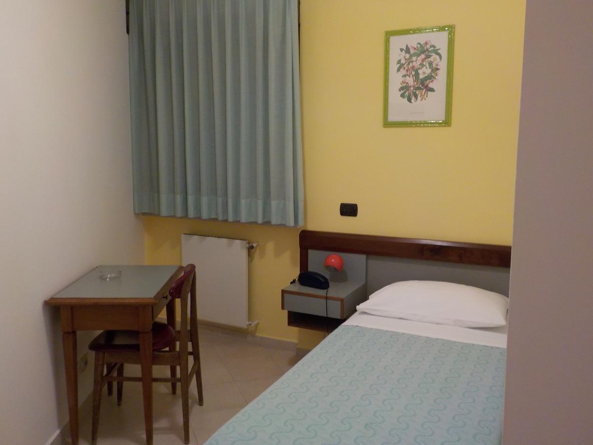 Hotel Le Pleiadi San Felice Circeo Zewnętrze zdjęcie